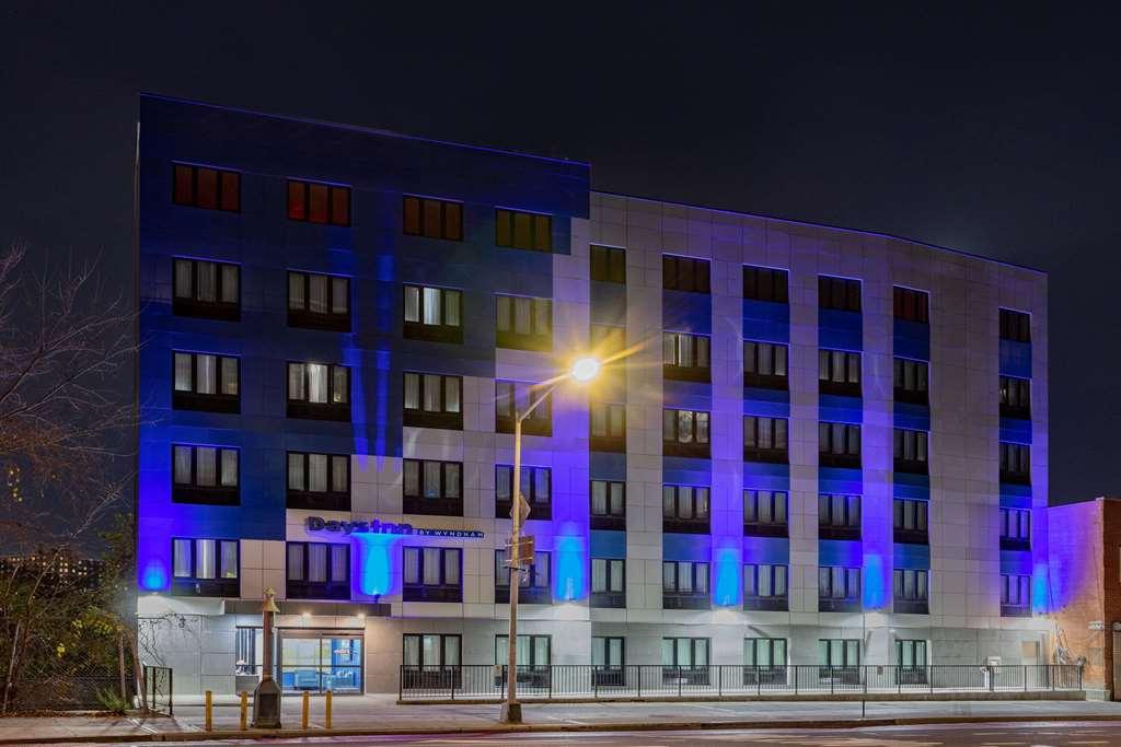 Days Inn By Wyndham Bronx Nyc Nowy Jork Zewnętrze zdjęcie